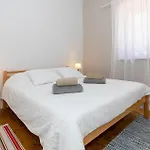 4 Bedroom Beautiful In * Rogotin