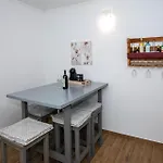 4 Bedroom Beautiful In 度假居 Rogotin